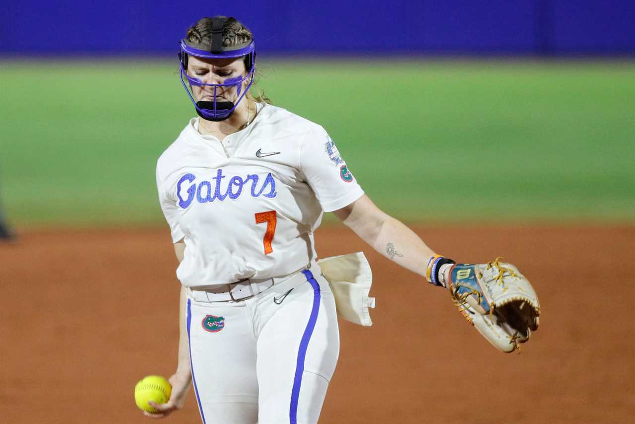 Highlights from Florida softball's WCWS win over Oklahoma State