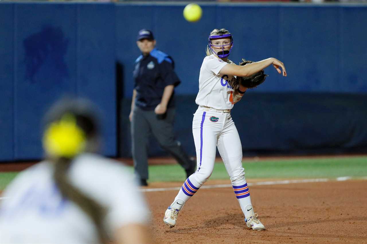 Highlights from Florida softball's WCWS win over Oklahoma State