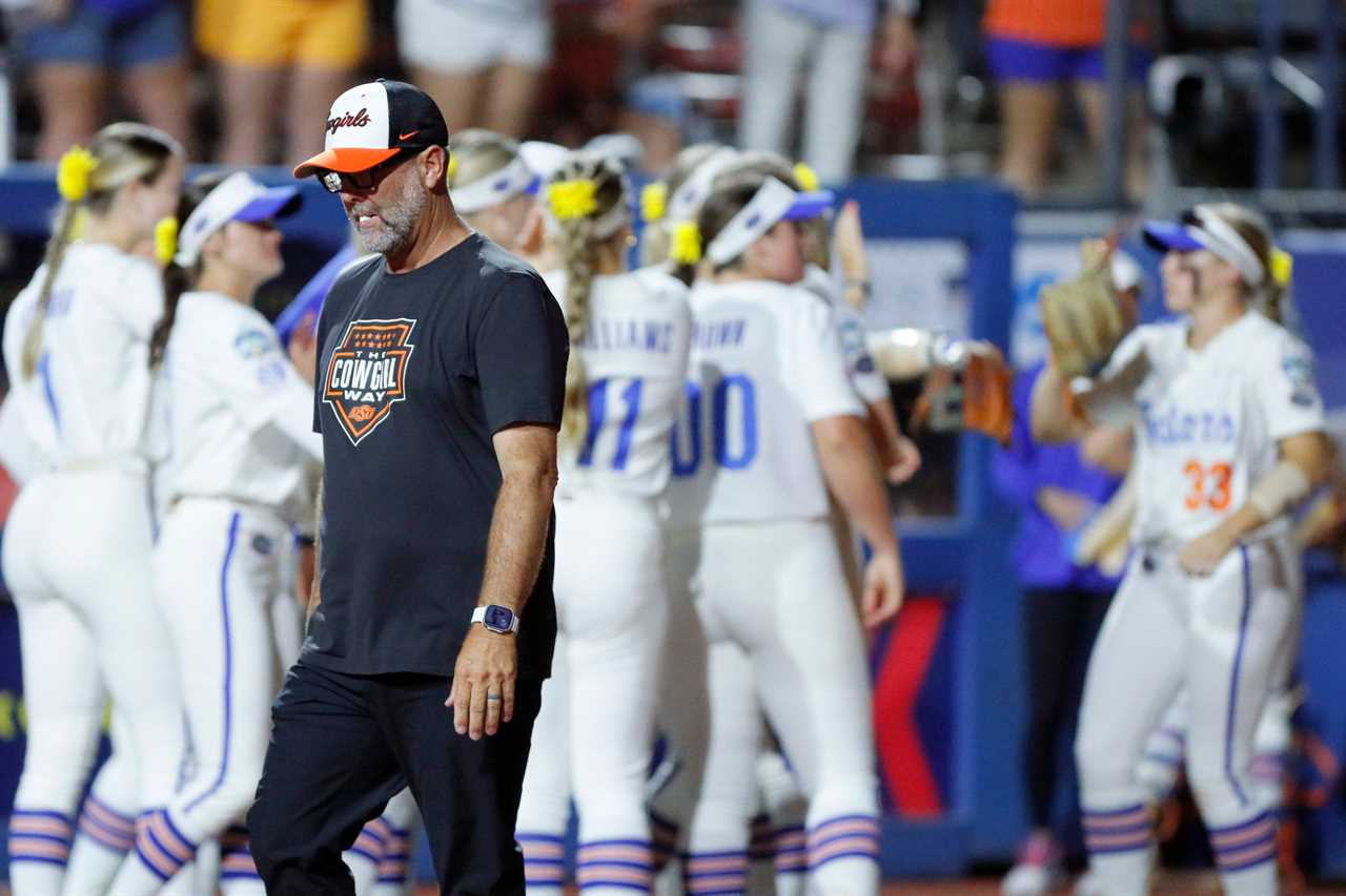 Highlights from Florida softball's WCWS win over Oklahoma State