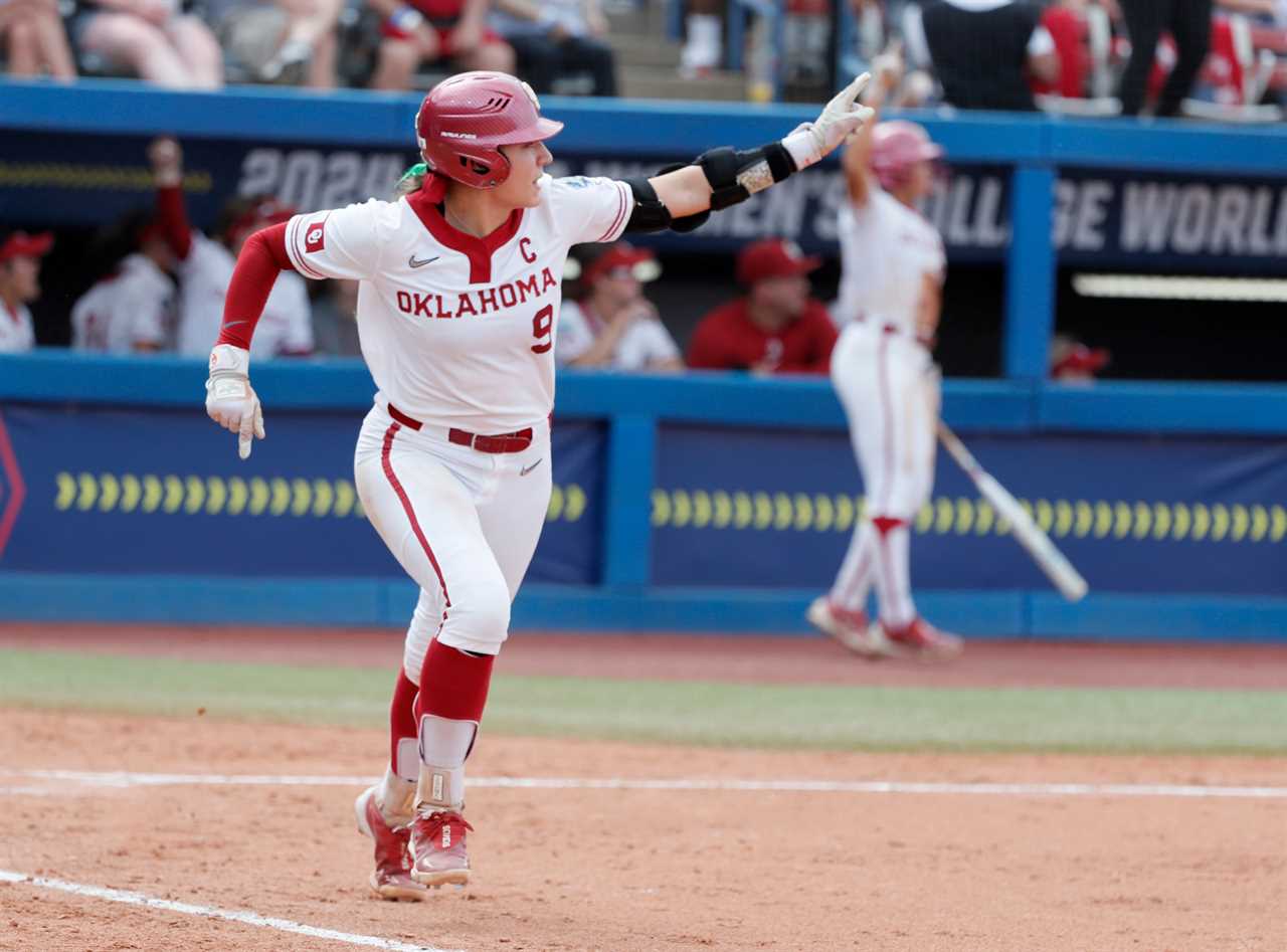 Best photos from the Oklahoma Sooners 9-1 WCWS win over Duke