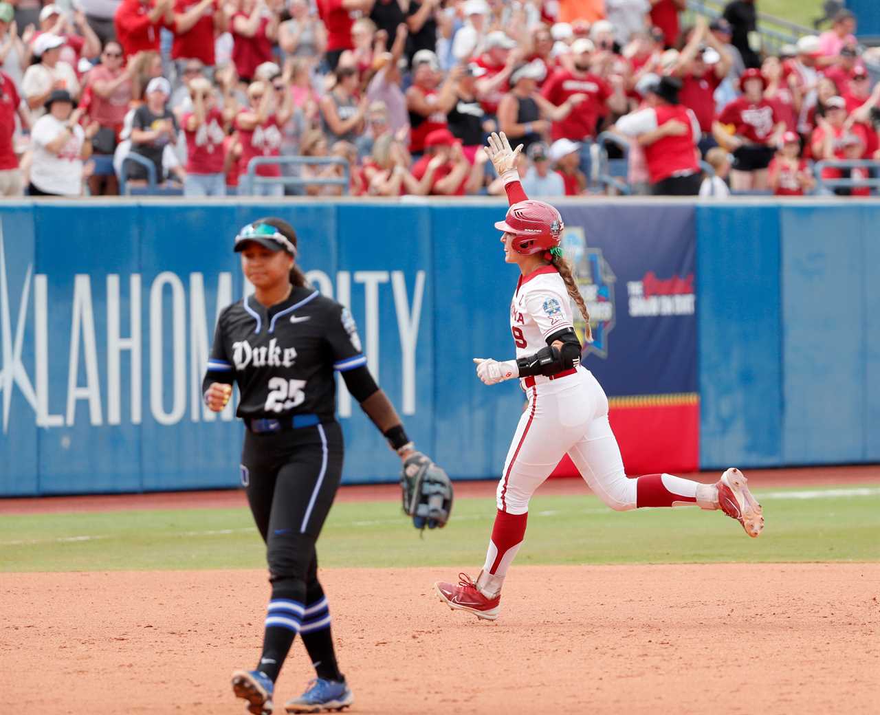 Best photos from the Oklahoma Sooners 9-1 WCWS win over Duke