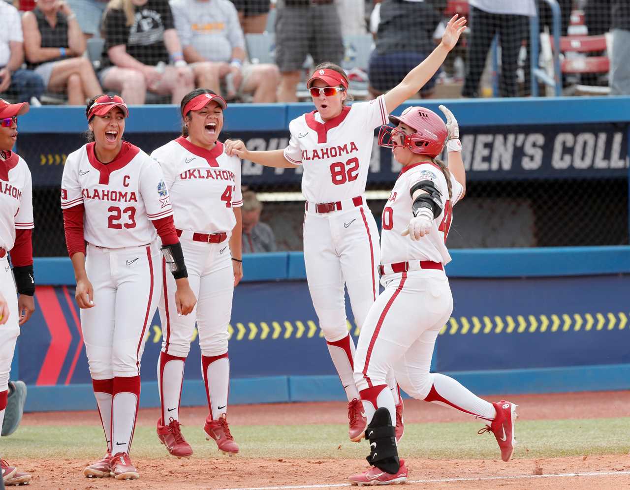 Best photos from the Oklahoma Sooners 9-1 WCWS win over Duke