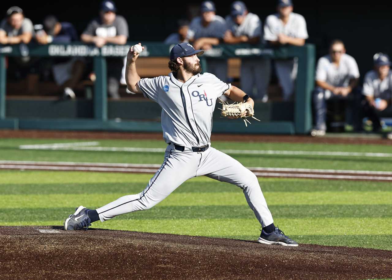 Photos from Oklahoma Sooners 14-0 win over Oral Roberts in the NCAA Tournament