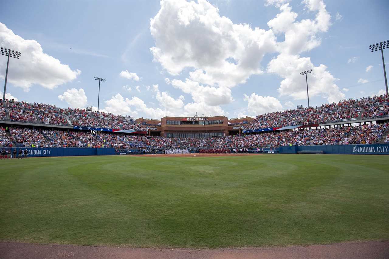 Best photos from the Oklahoma Sooners win over UCLA Bruins