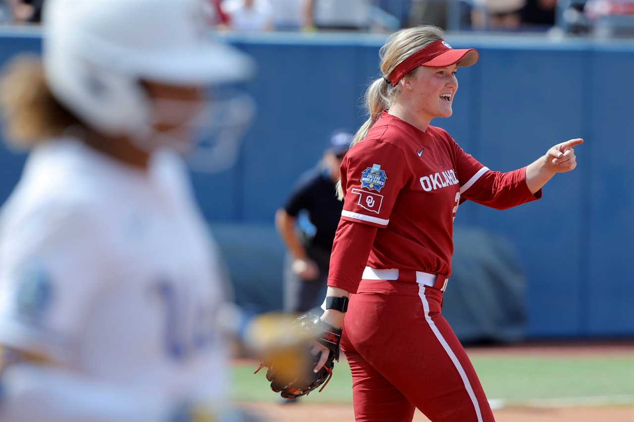 Best photos from the Oklahoma Sooners win over UCLA Bruins