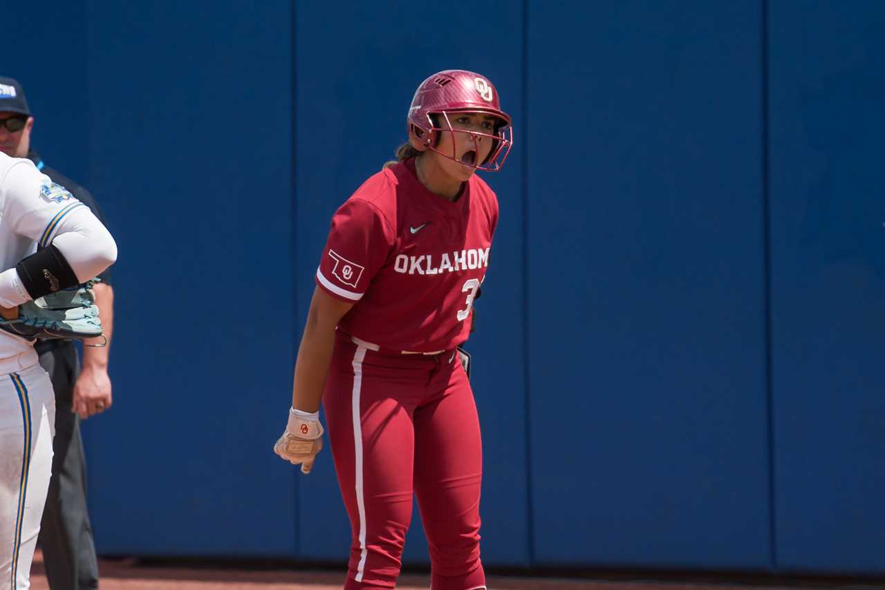 Best photos from the Oklahoma Sooners win over UCLA Bruins