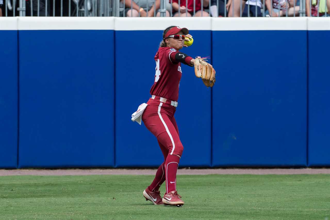 Best photos from the Oklahoma Sooners win over UCLA Bruins