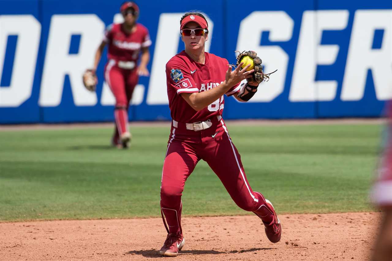 Best photos from the Oklahoma Sooners win over UCLA Bruins