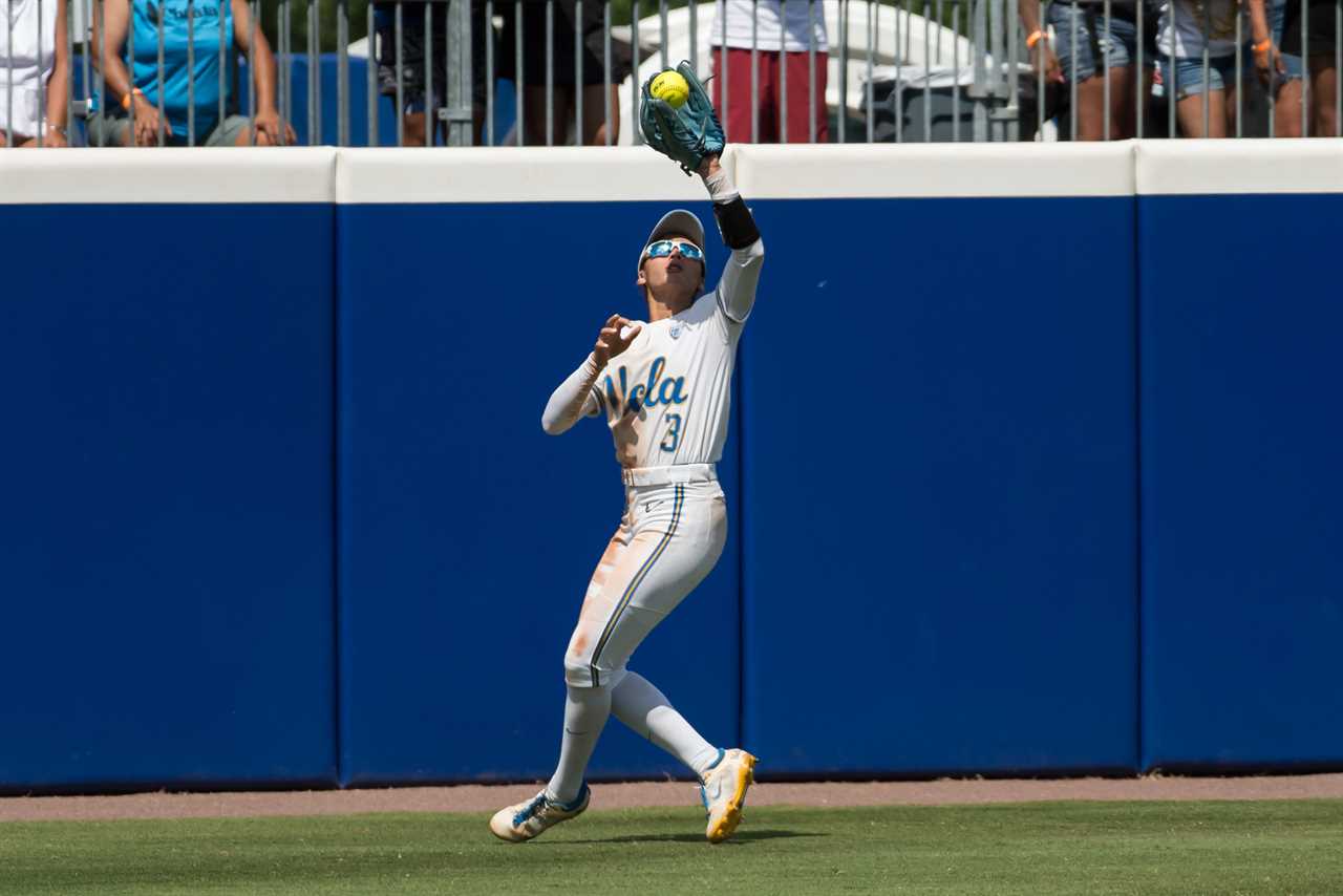 Best photos from the Oklahoma Sooners win over UCLA Bruins