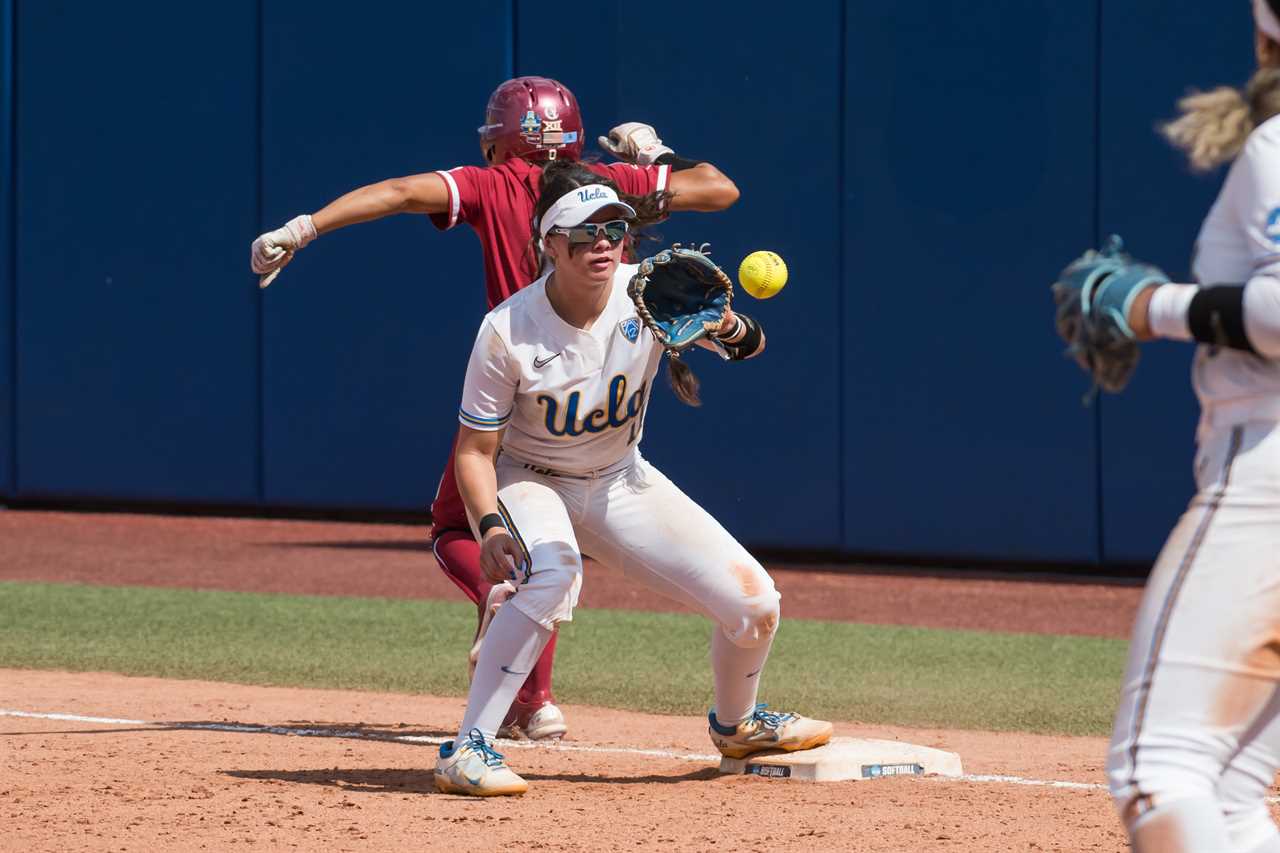 Best photos from the Oklahoma Sooners win over UCLA Bruins