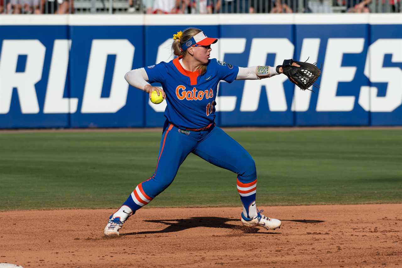 Highlights from Florida softball's loss to Texas Longhorns in WCWS