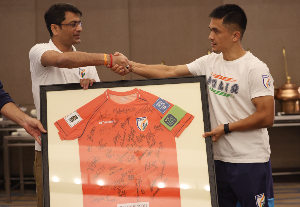 AIFF President congratulates Sunil Chhetri on reaching 150th International