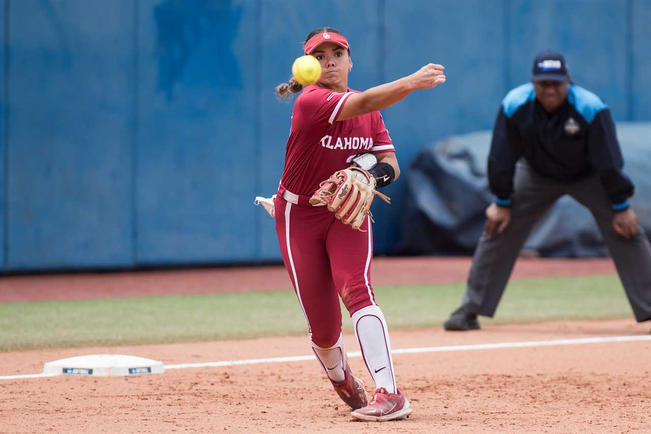 Best photos from Oklahoma's 9-3 loss to the Florida Gators