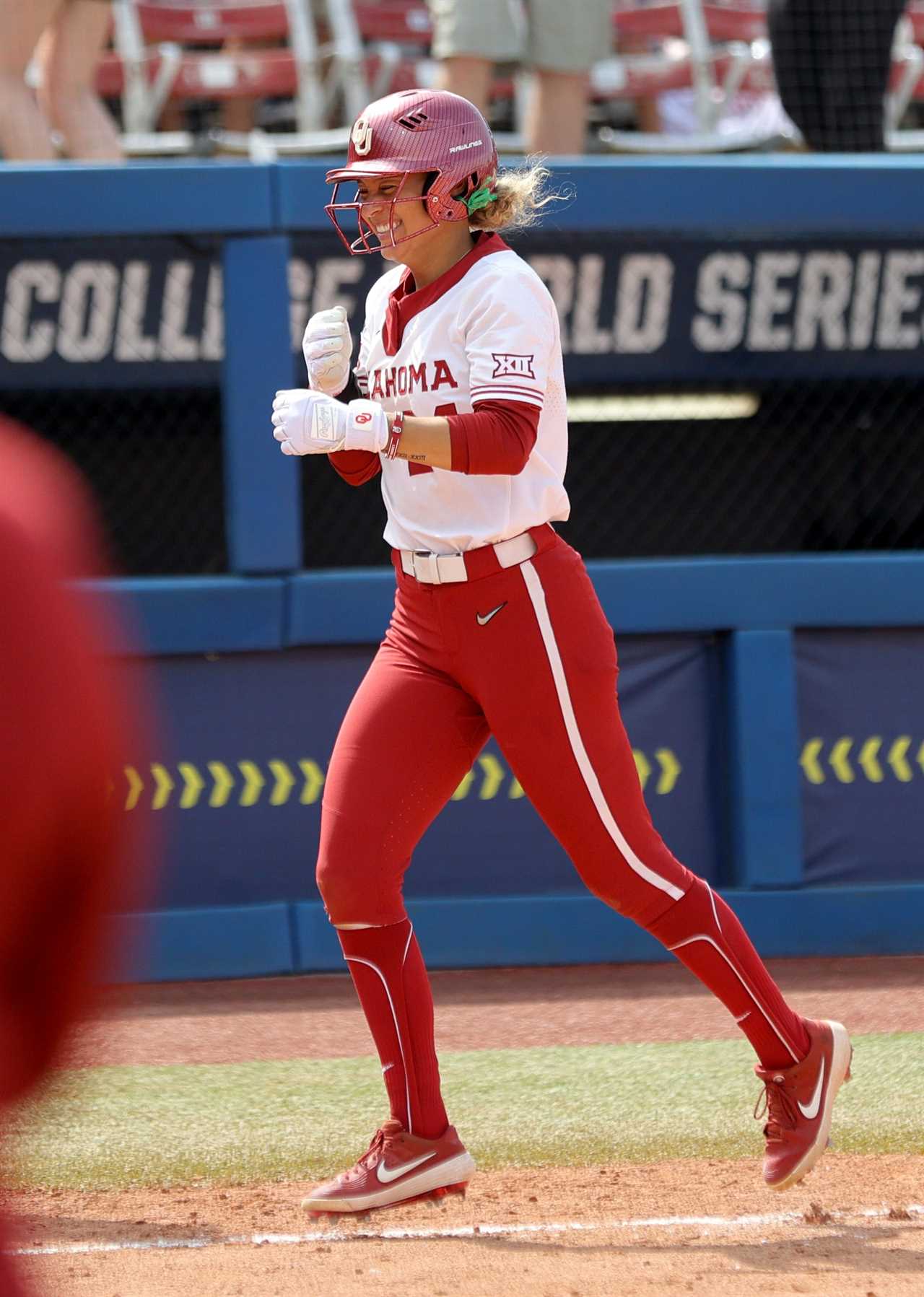 Best photos from the Oklahoma Sooners 6-5 extra-inning win over Florida