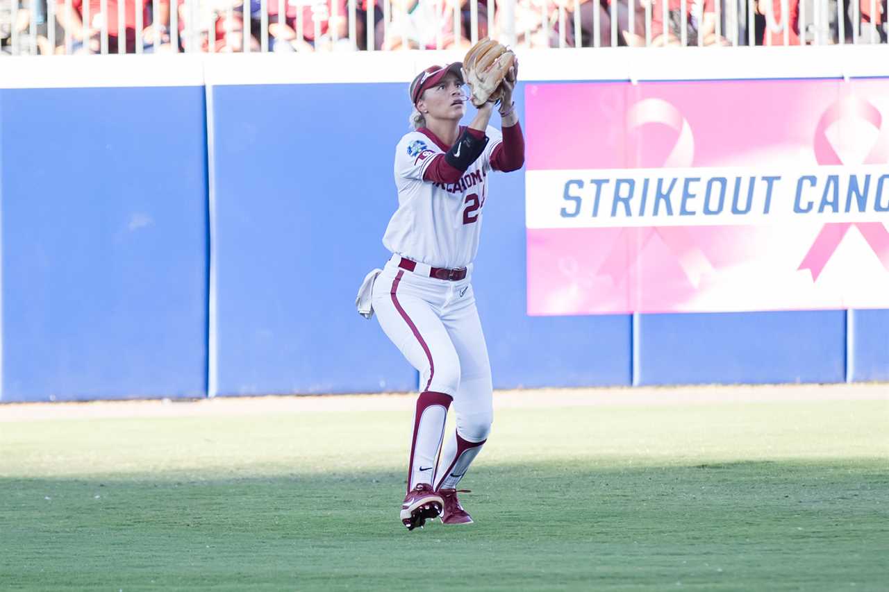 Best photos from Oklahoma Sooners 8-3 win over the Texas Longhorns