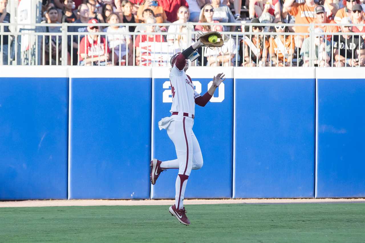 Best photos from Oklahoma Sooners 8-3 win over the Texas Longhorns