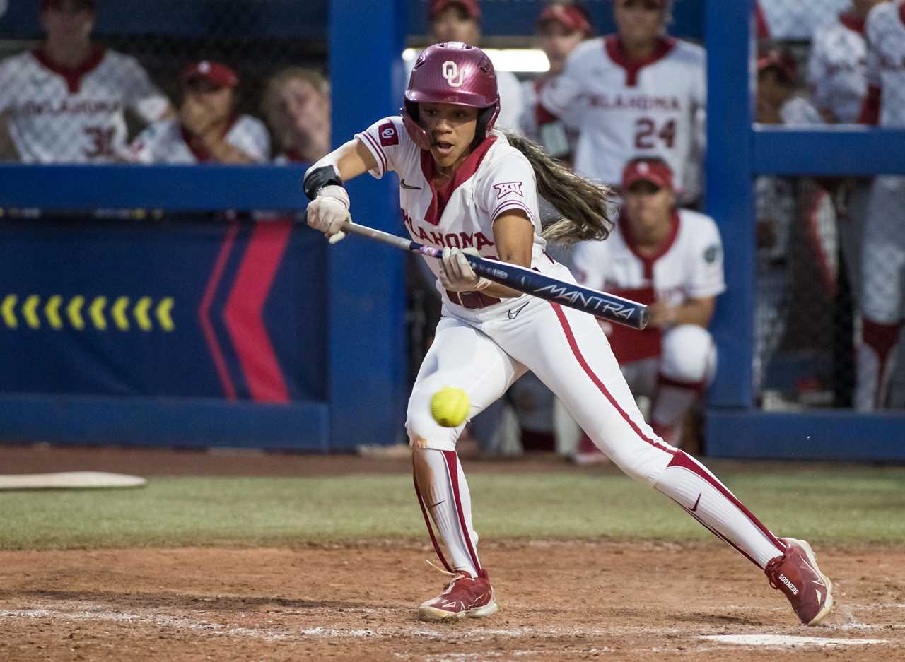 Best photos from Oklahoma Sooners 8-3 win over the Texas Longhorns