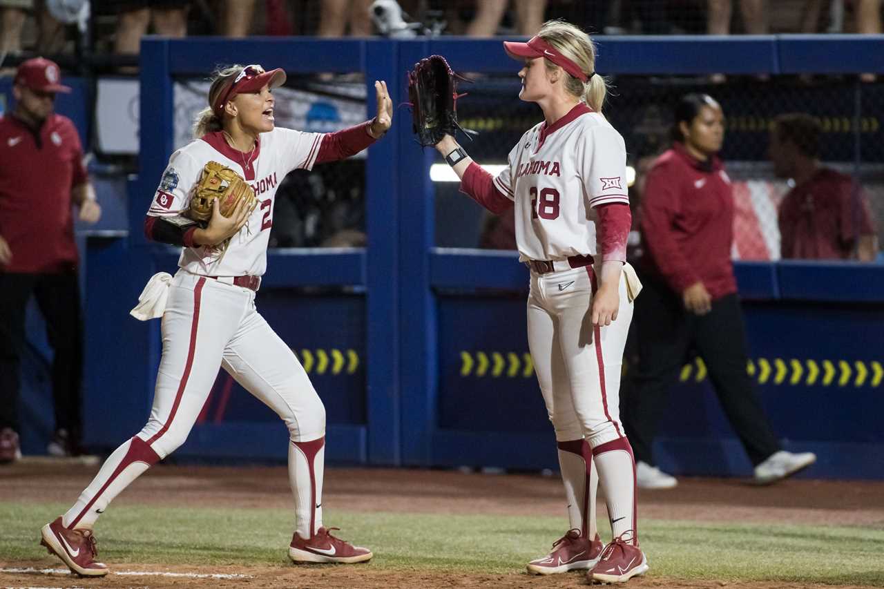 Best photos from Oklahoma Sooners 8-3 win over the Texas Longhorns