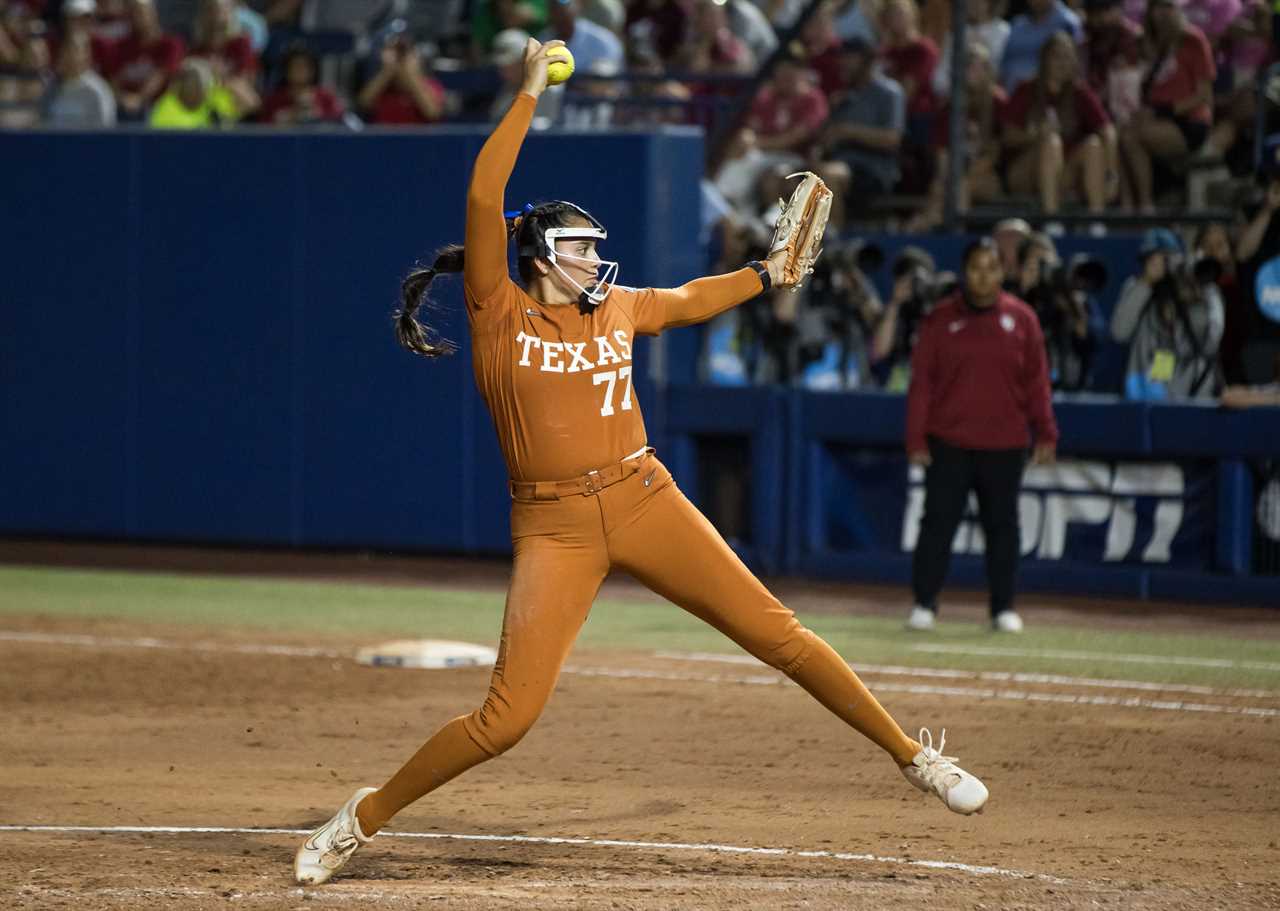 Best photos from Oklahoma Sooners 8-3 win over the Texas Longhorns