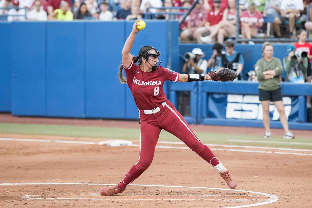 Best photos from the Oklahoma Sooners national championship clinching win over Texas