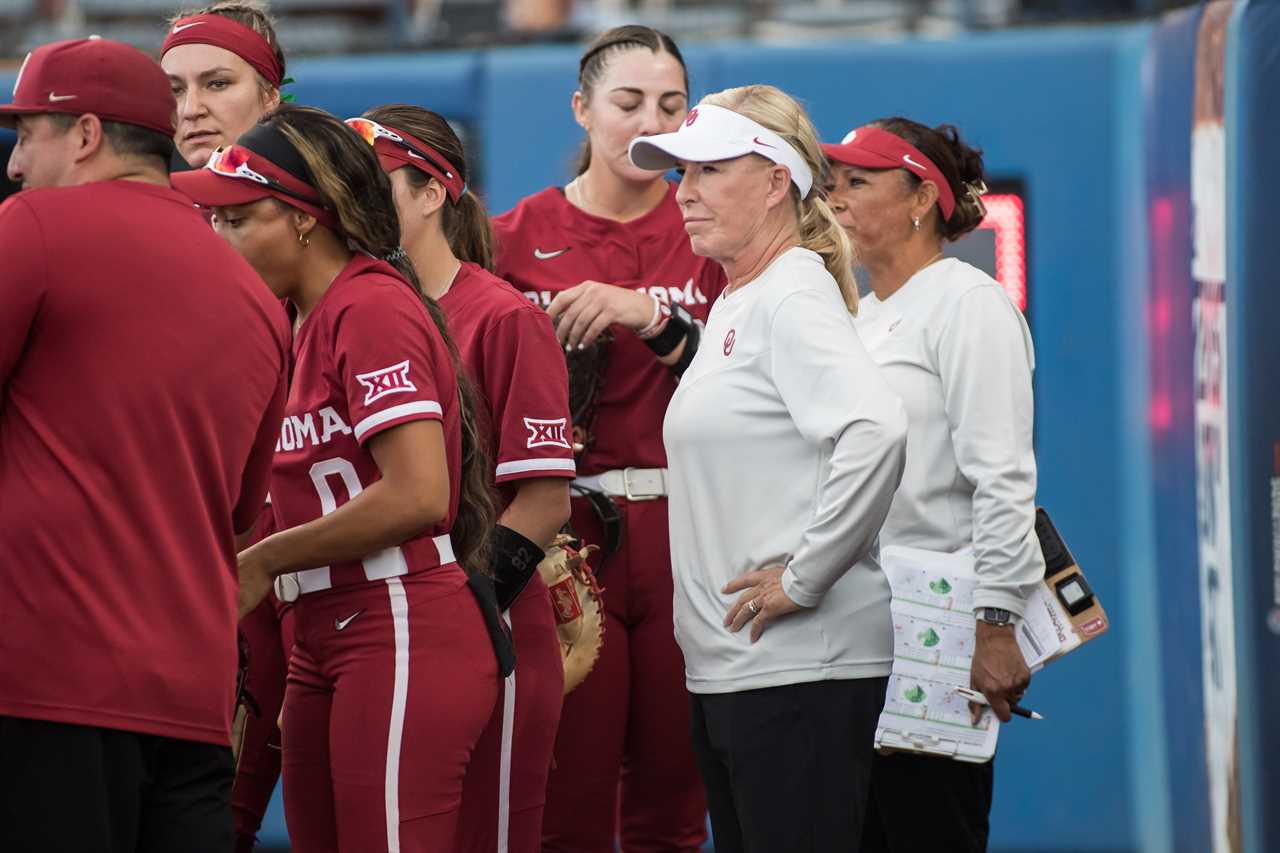 Best photos from the Oklahoma Sooners national championship clinching win over Texas