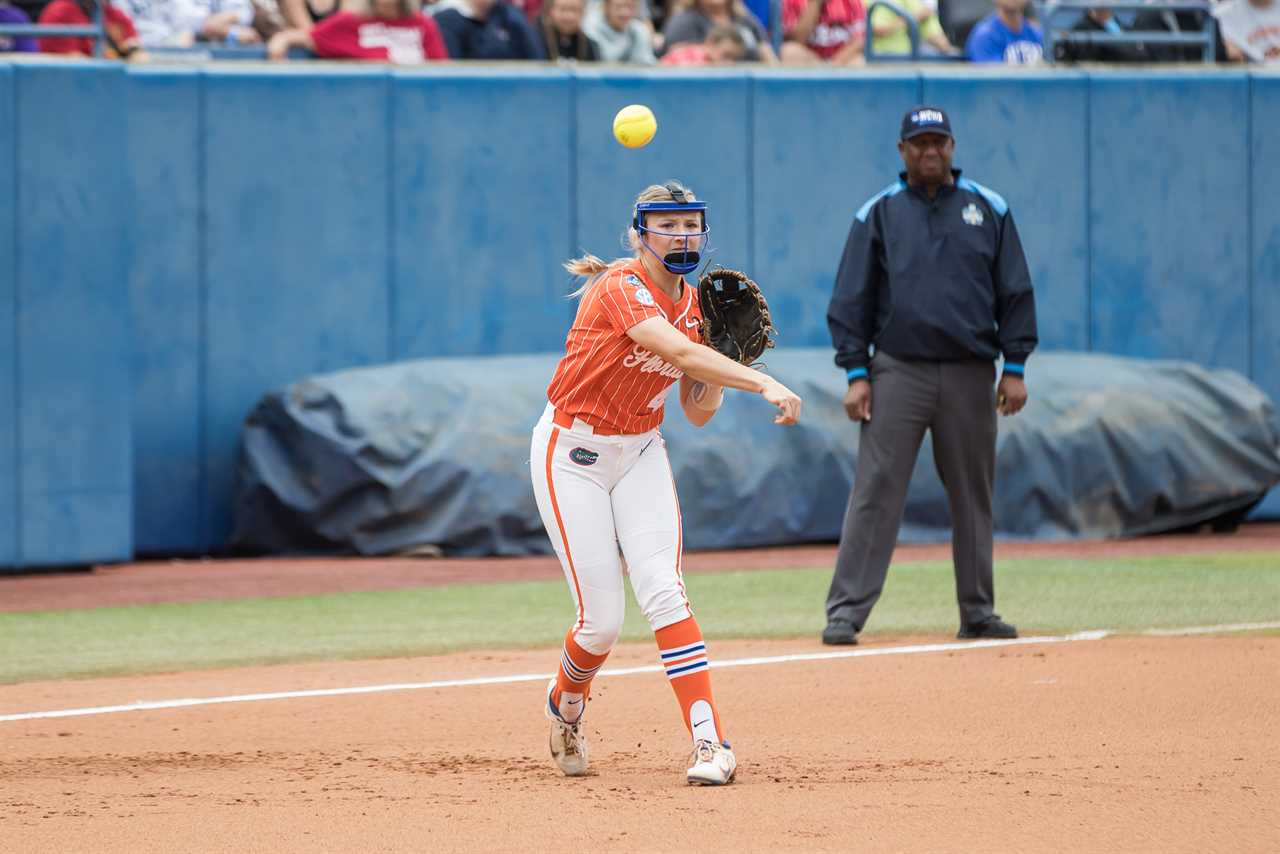 Highlights from Florida softball's win over Oklahoma in WCWS