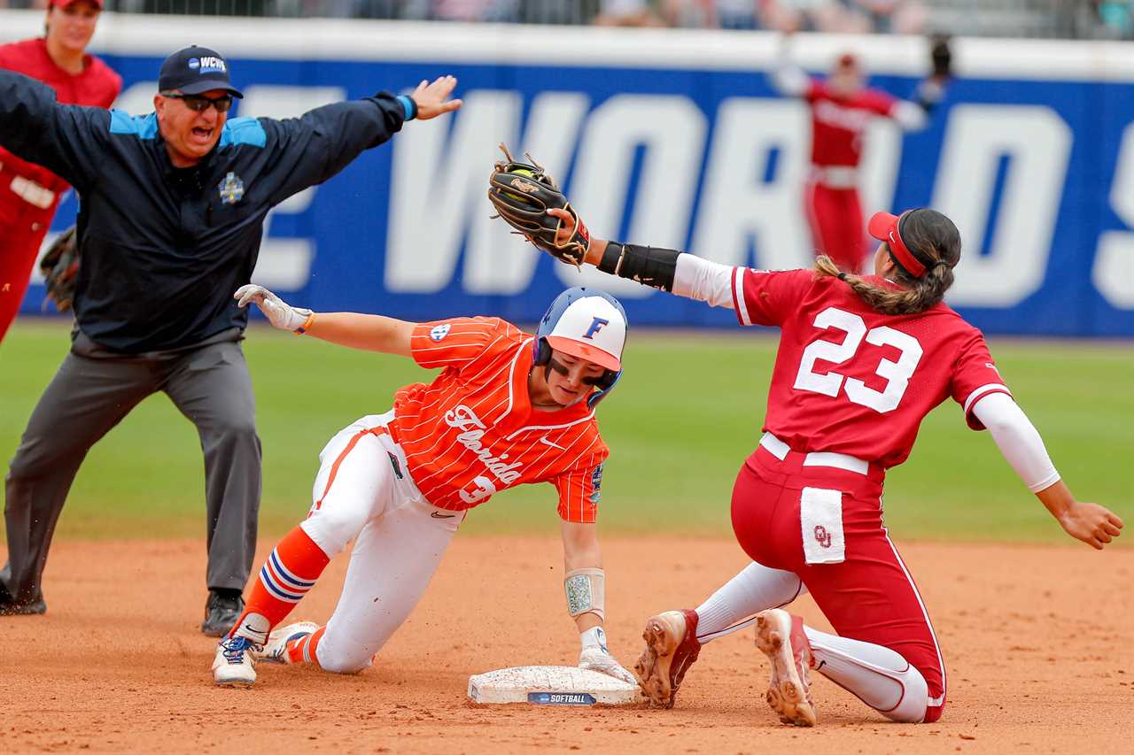 Highlights from Florida softball's win over Oklahoma in WCWS