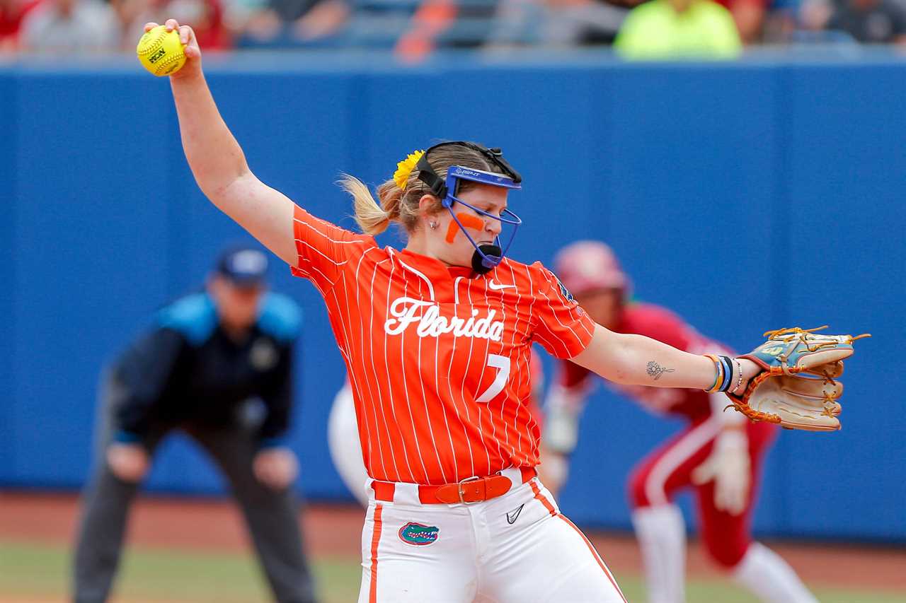 Highlights from Florida softball's win over Oklahoma in WCWS