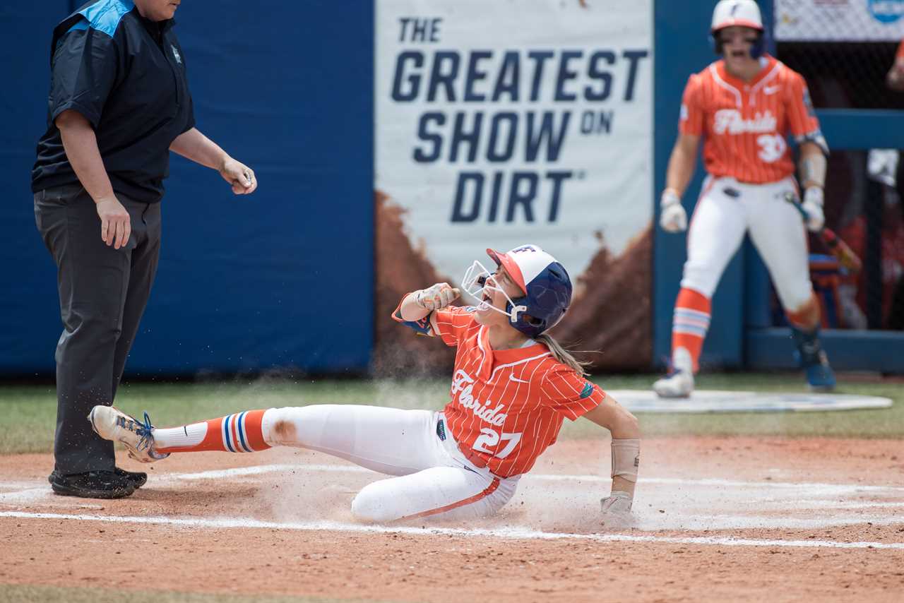 Highlights from Florida softball's win over Oklahoma in WCWS