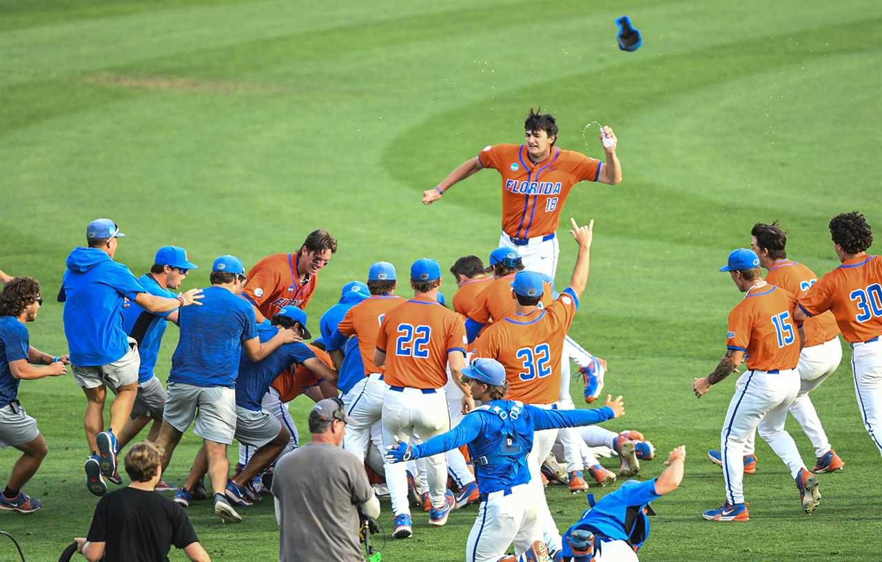 Highlights from Florida baseball's Clemson Super Regional series win