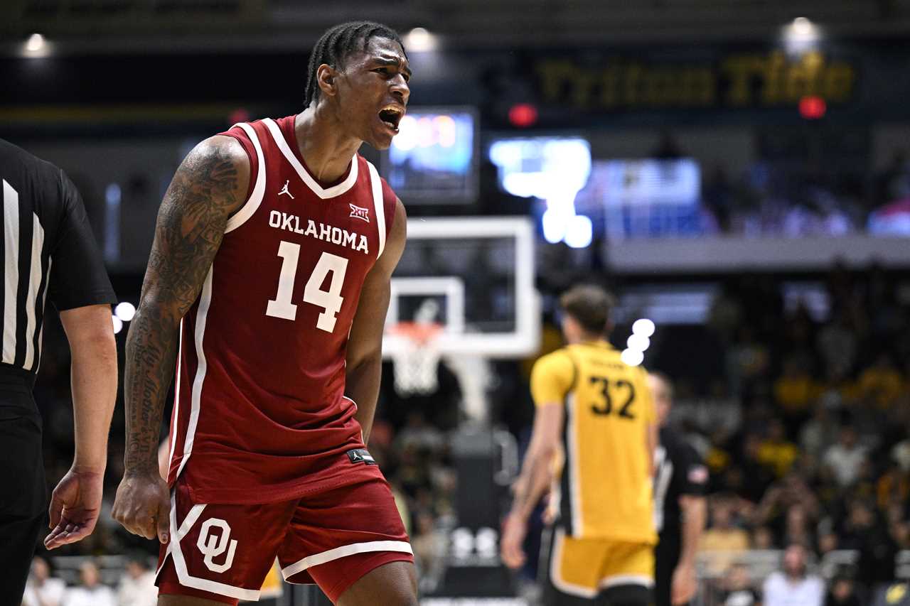 Best photos of Jalon Moore from the 2023-2024 Oklahoma Sooners basketball season