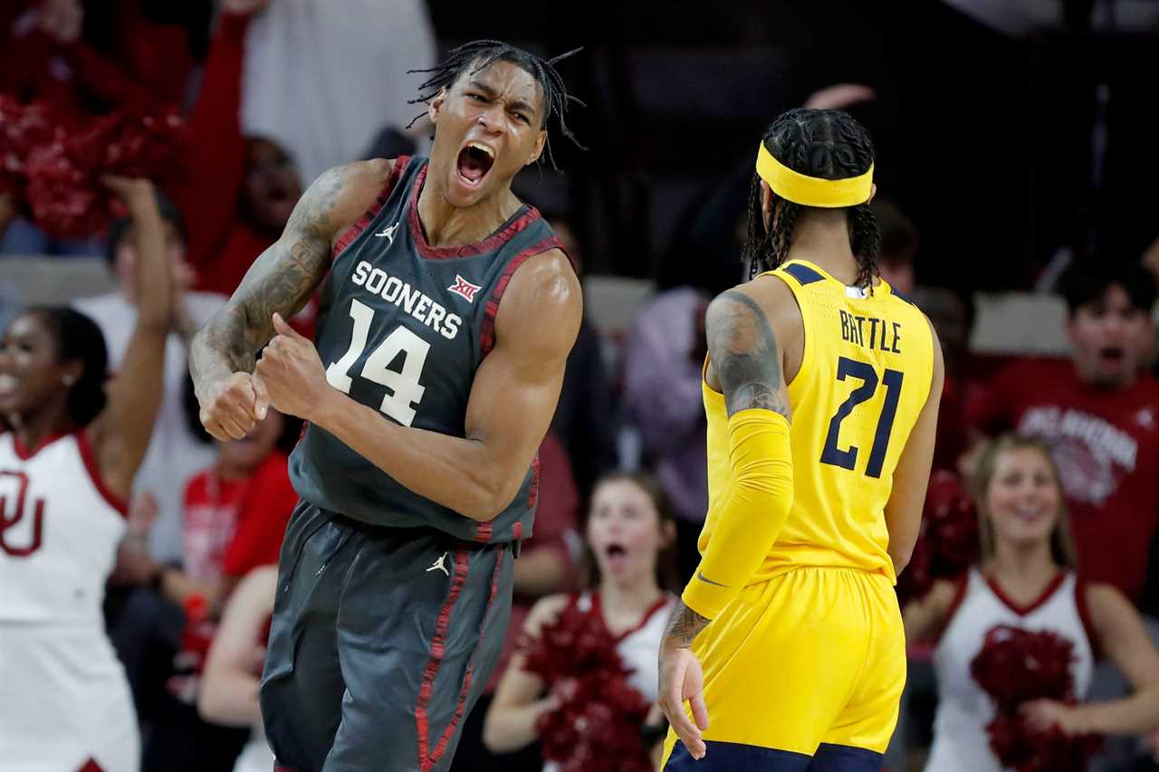 Best photos of Jalon Moore from the 2023-2024 Oklahoma Sooners basketball season