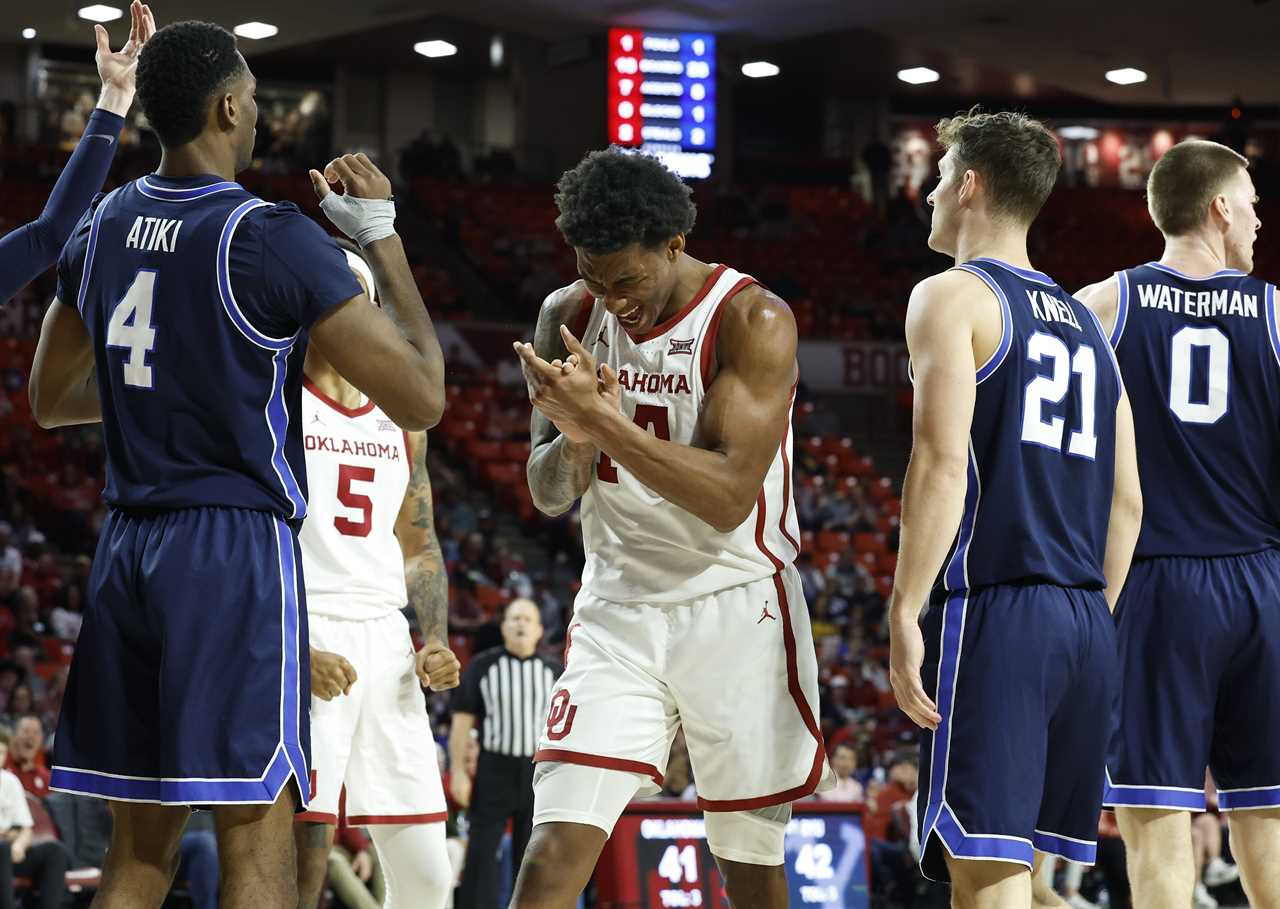 Best photos of Jalon Moore from the 2023-2024 Oklahoma Sooners basketball season